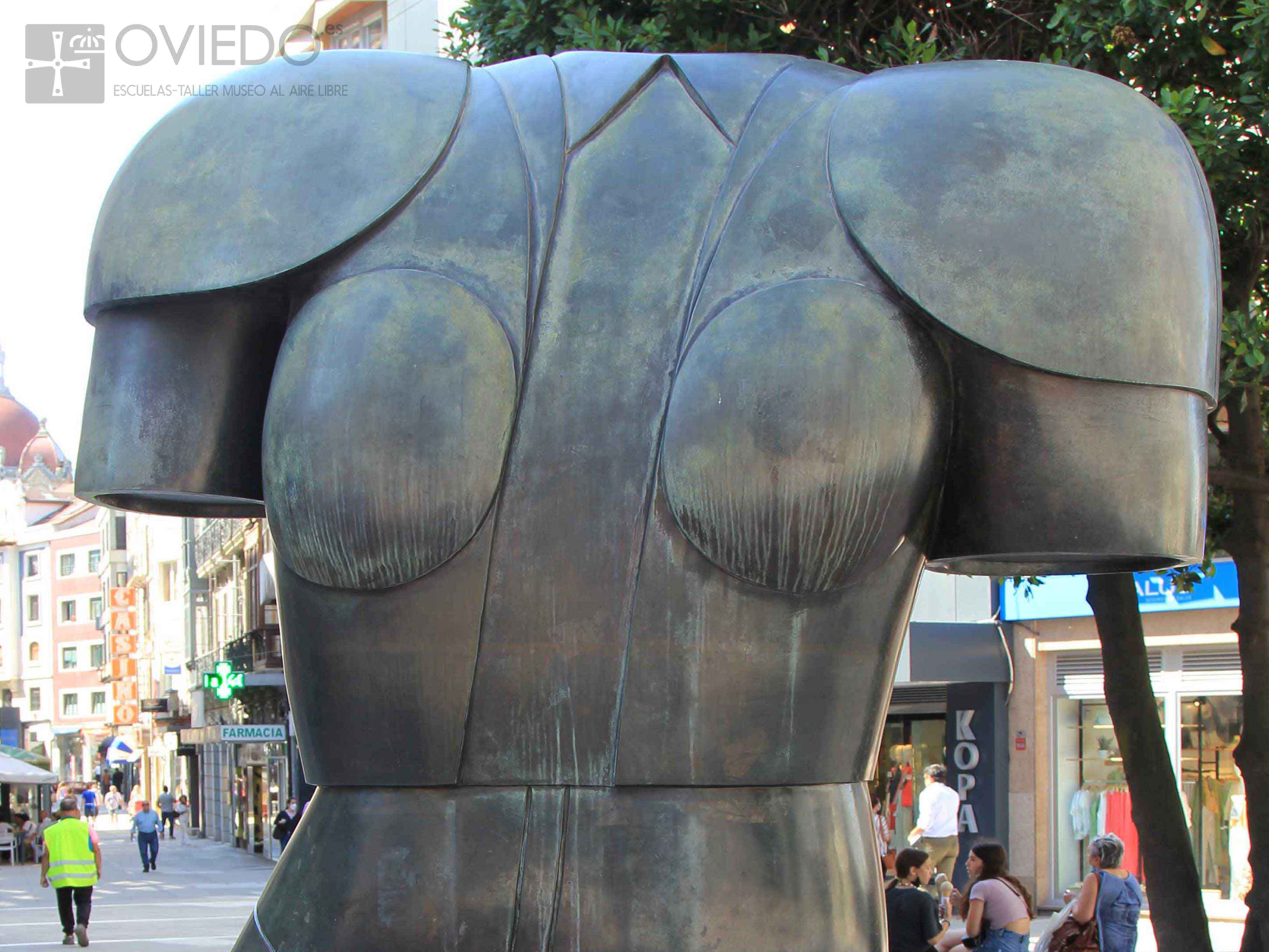 Escultura El Diestro